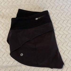 Lululemon shorts ⭐️
